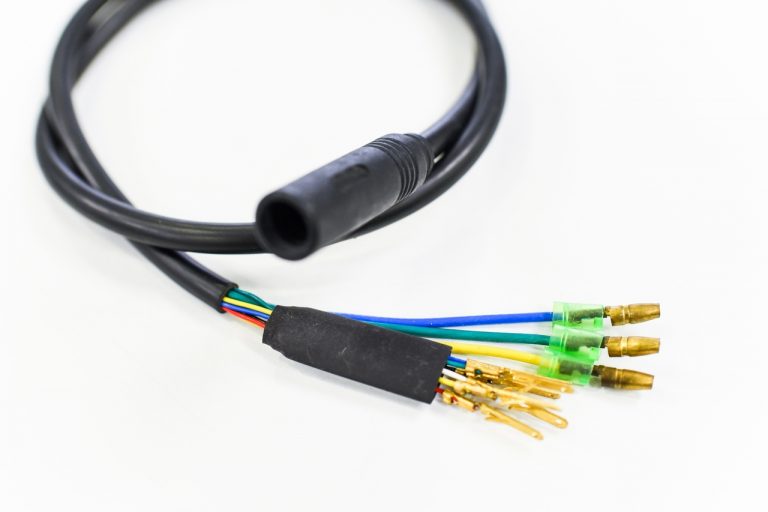 Провод мотор-колеса (3 фазы, 5 датчиков холла, 1 датчик температуры, 70см) со штекером