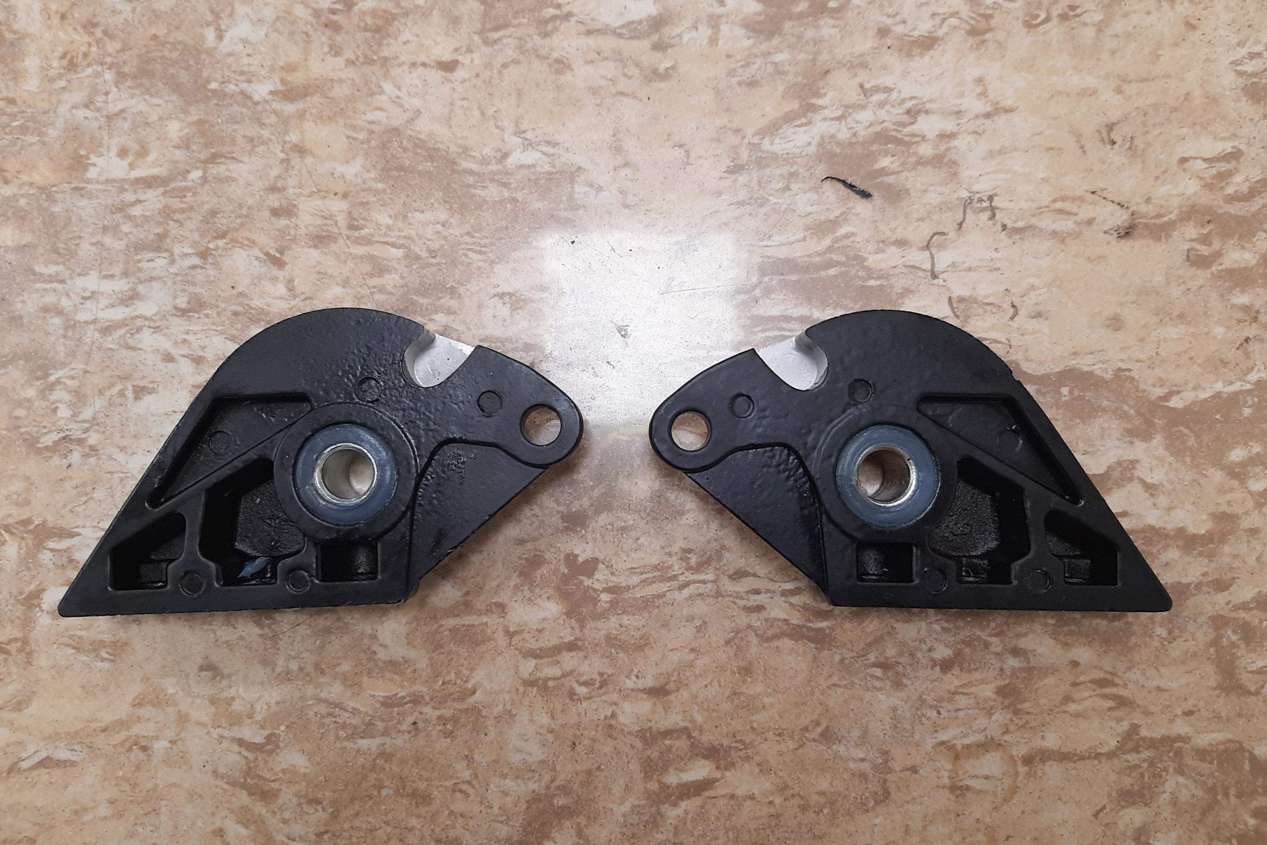 Уши крепления гуся для Kugoo S3 (Куго с3) комплект Уши крепления гуся для Kugoo S3 (Куго с3) комплект