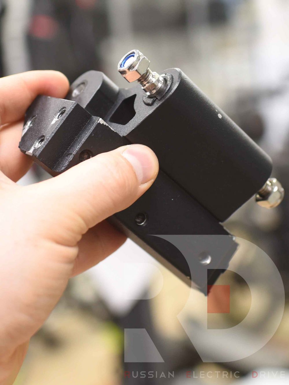 Крепление заднего маятника Kugoo X1 (Куго Икс Один)