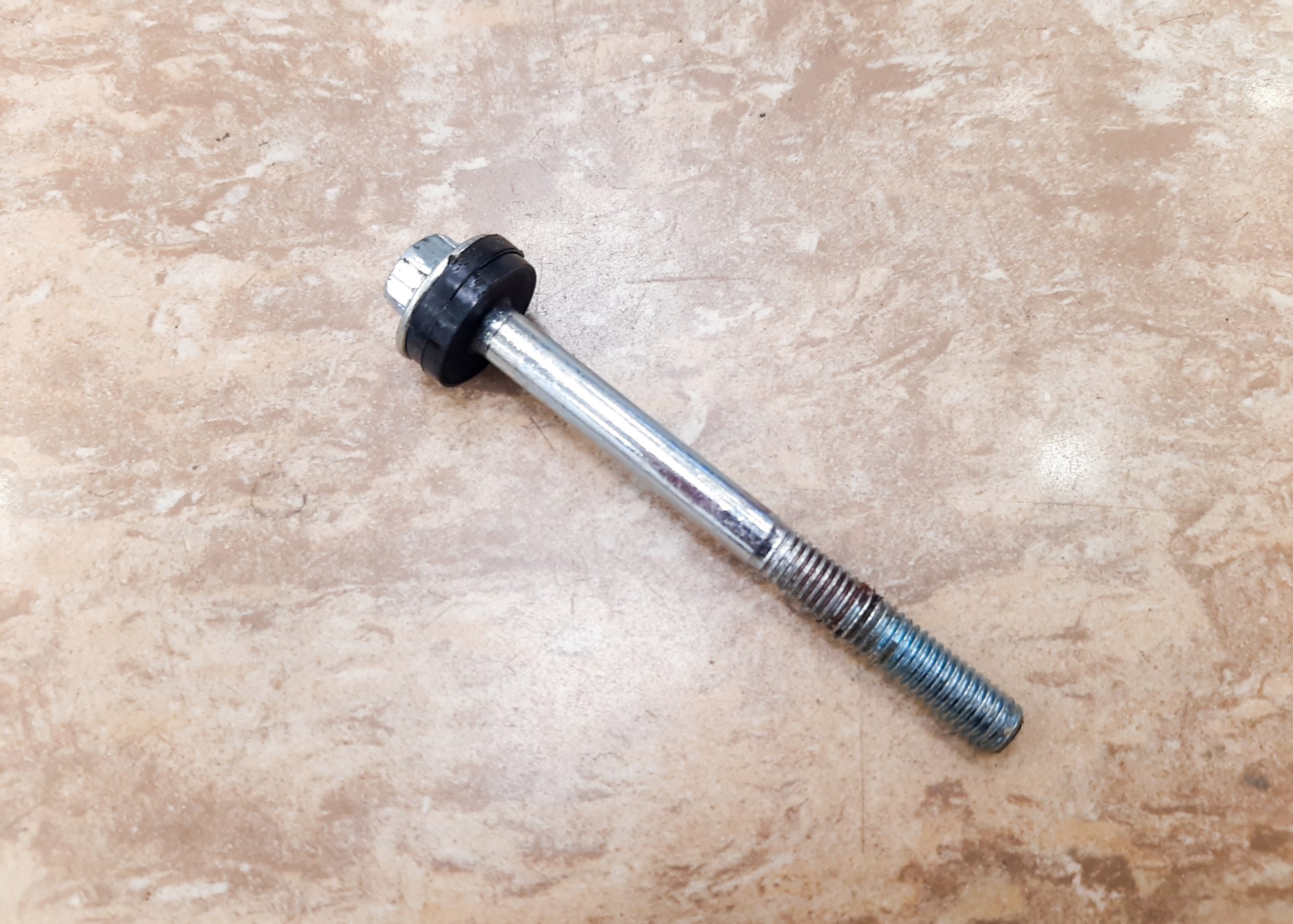 Винт рулевого механизма с резиновым демпфером для электросамоката Kugoo X1 (Куго Икс Один) Винт рулевого механизма с резиновым демпфером для электросамоката Kugoo X1 (Куго Икс Один)