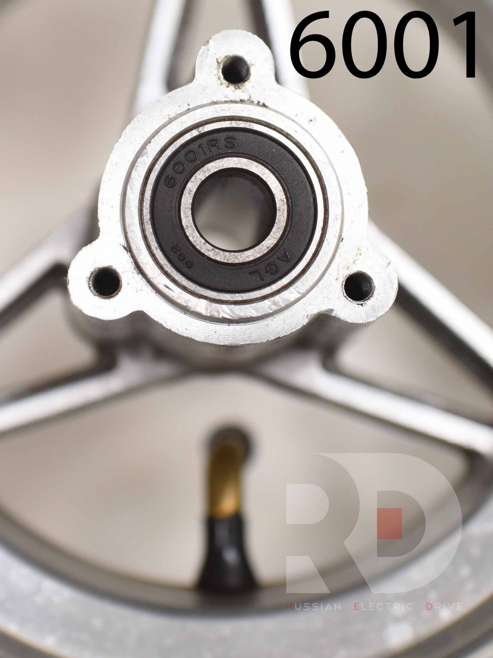 Ведомое колесо Kugoo M5 с покрышкой (Куго М5) Ведомое колесо Kugoo M5 с покрышкой (Куго М5)