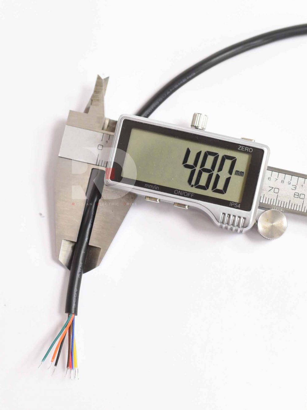 Провод 28 AWG ПВX 8 жил (4.8mm внешний диаметр)