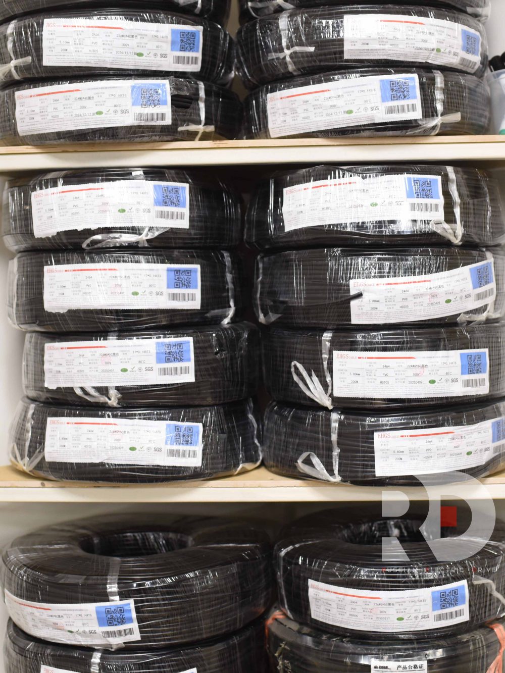 Провод 28 AWG ПВX 4 жилы (3.7mm внешний диаметр)