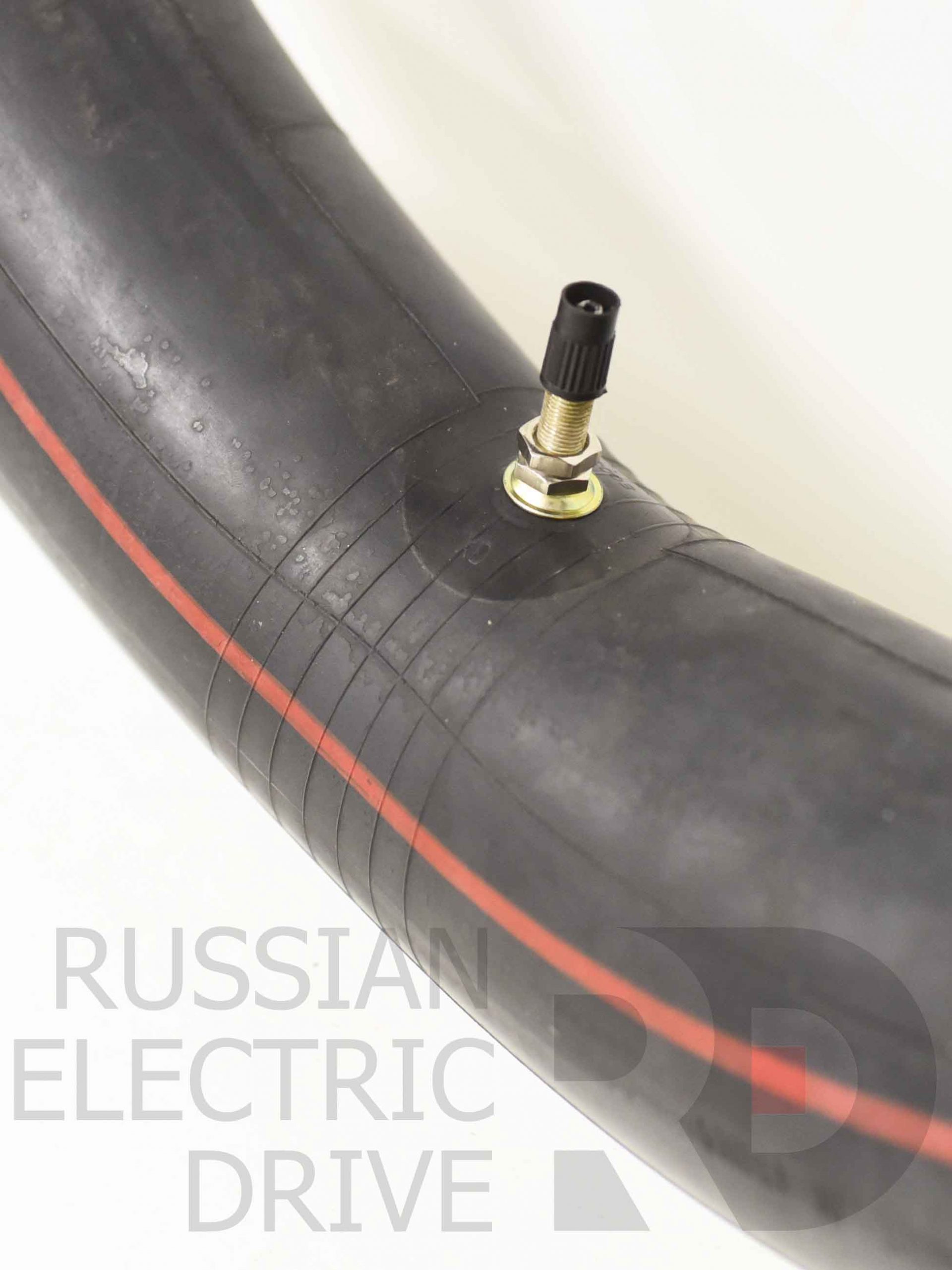 Камера 20x4.0 ниппель прямой RED фэтбайк. Камера 20x4.0 ниппель прямой RED фэтбайк.